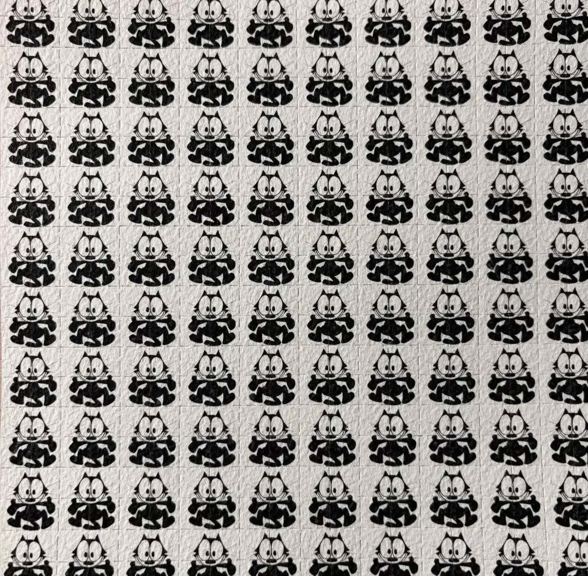 IMG_06651 Lsd (Acid Blotter) 250ug - Image 2